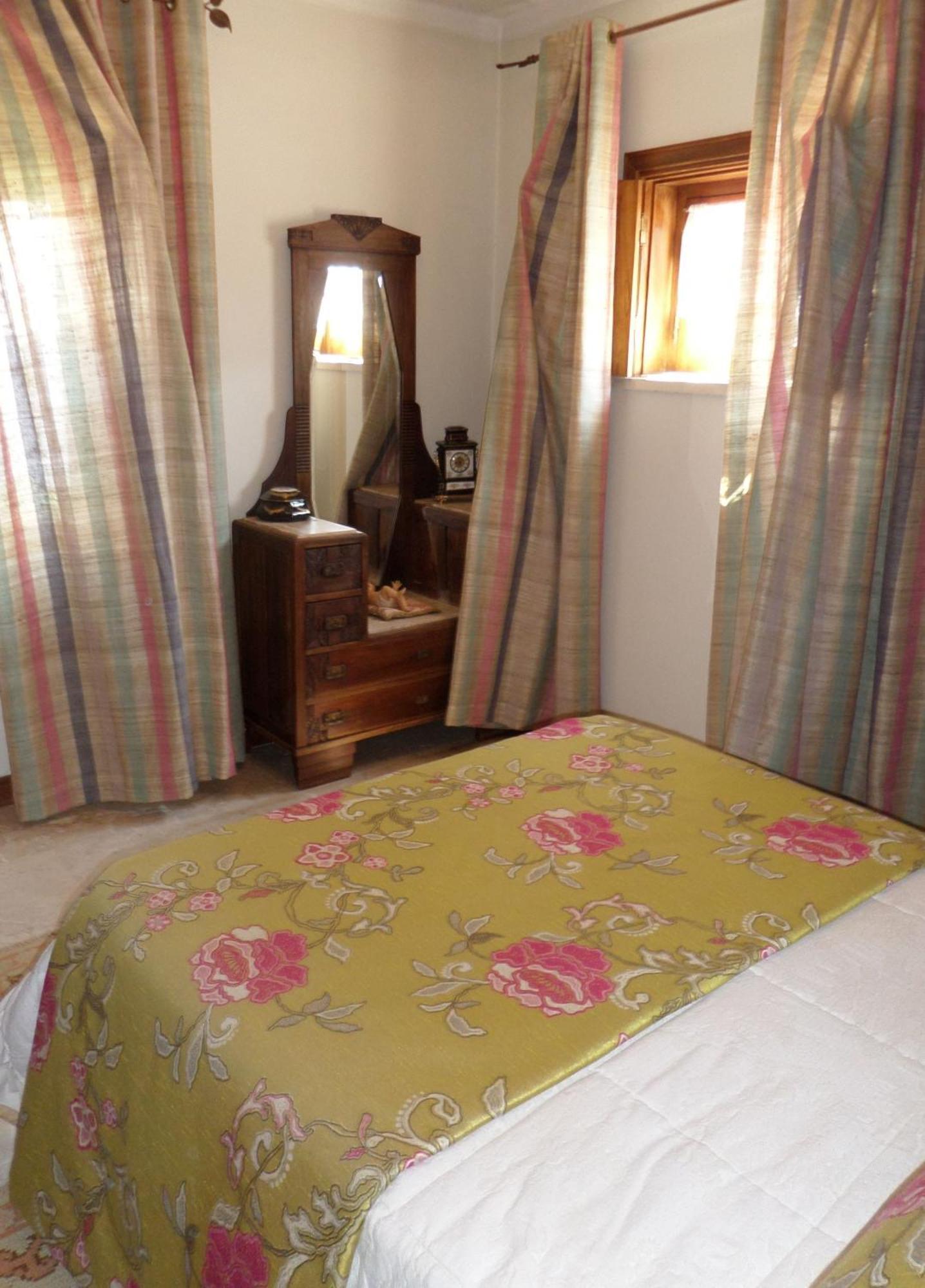 Casal Dos 5 Minde Quarto foto